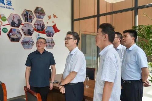 >本地资讯>基层动态>8月31日下午,省司法厅张亦军副厅长,盐城市司法局